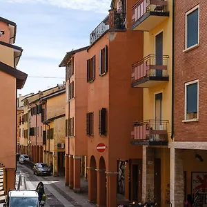 A Pochi Passi Dal Cuore Della Movida By Wonderful Italy Bologna