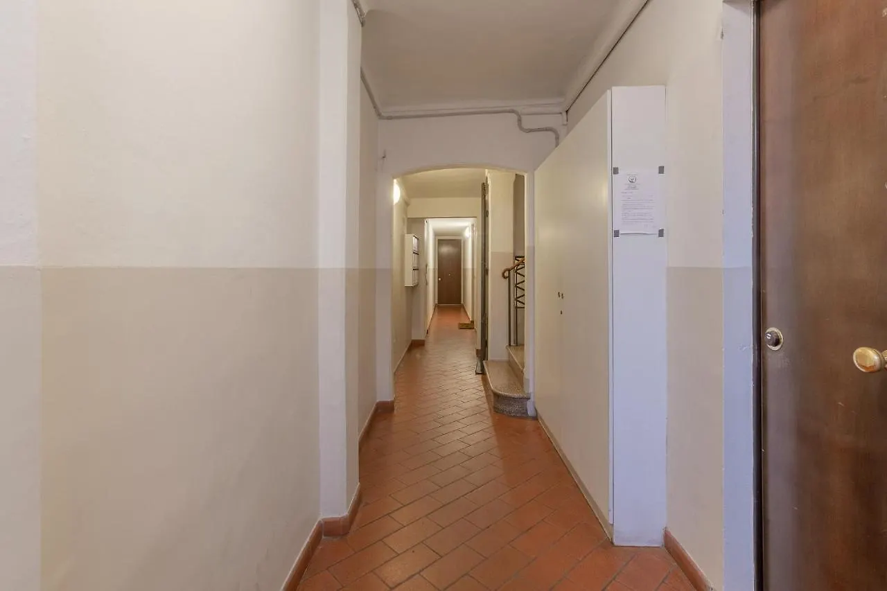 Pleasant Central Apartment With Garden Bologna